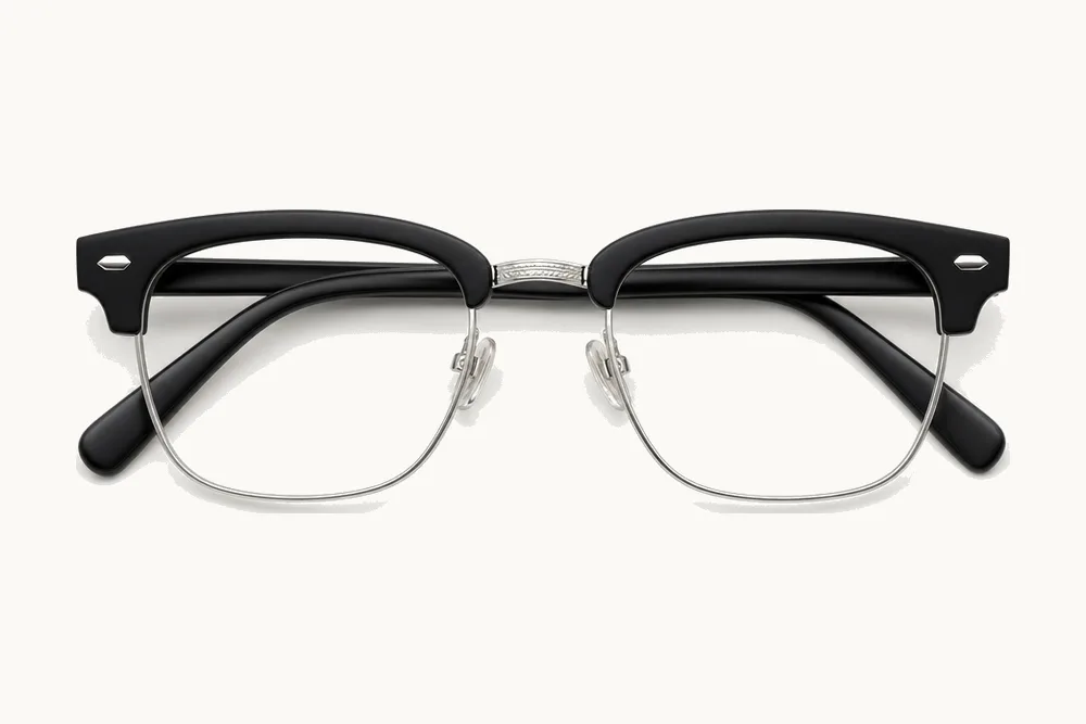 Browline glasses frames, a flattering shape for a round face