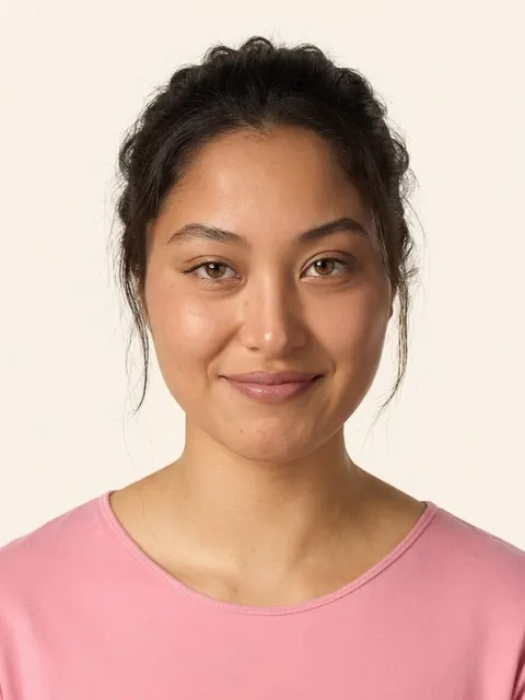 Messy Bun example on a model